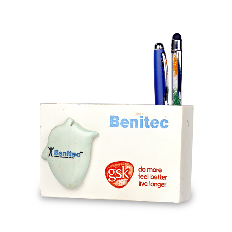 Heart Stationery Holder (with papers)